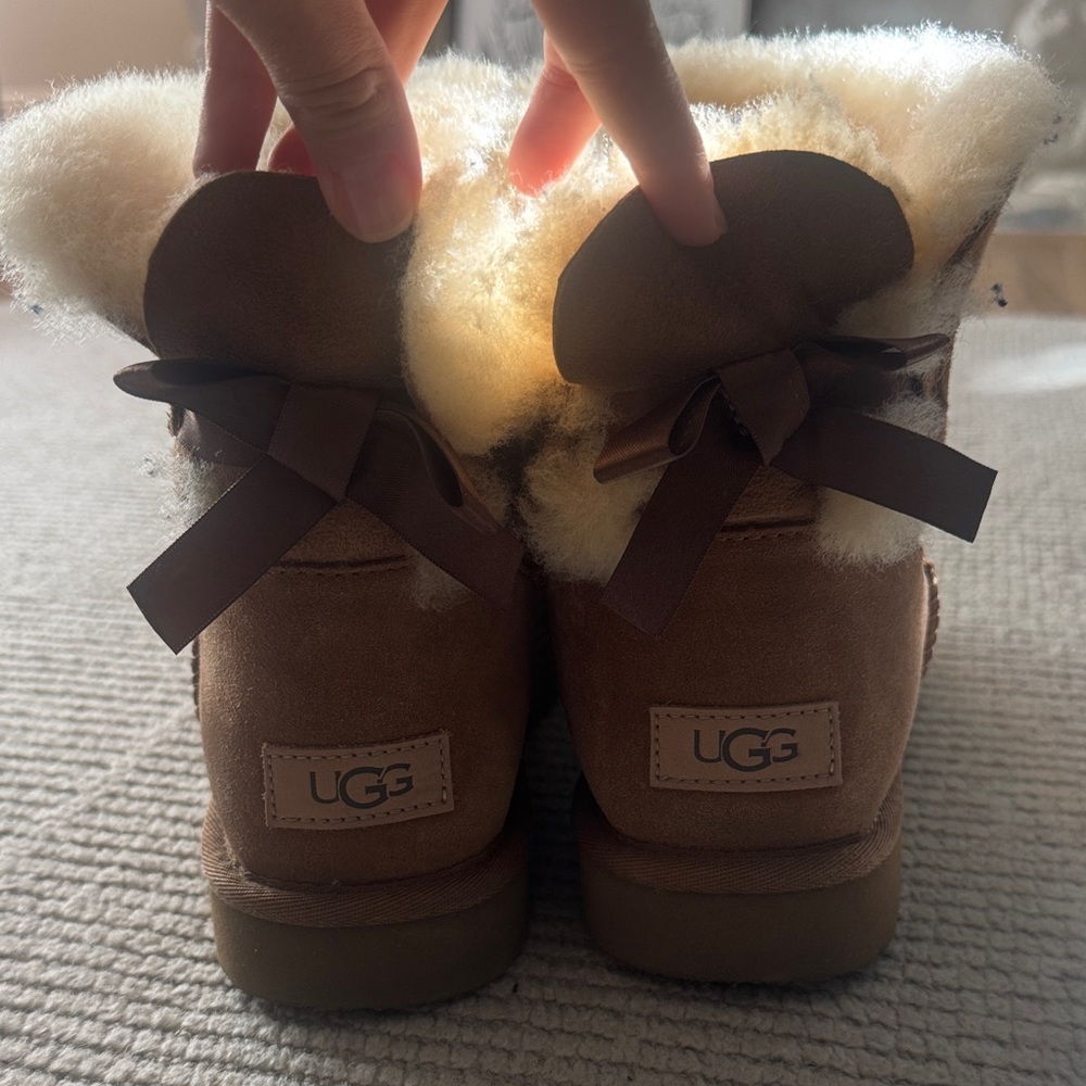 UGG Tan Sheepskin Slippers - Picture 4 of 6